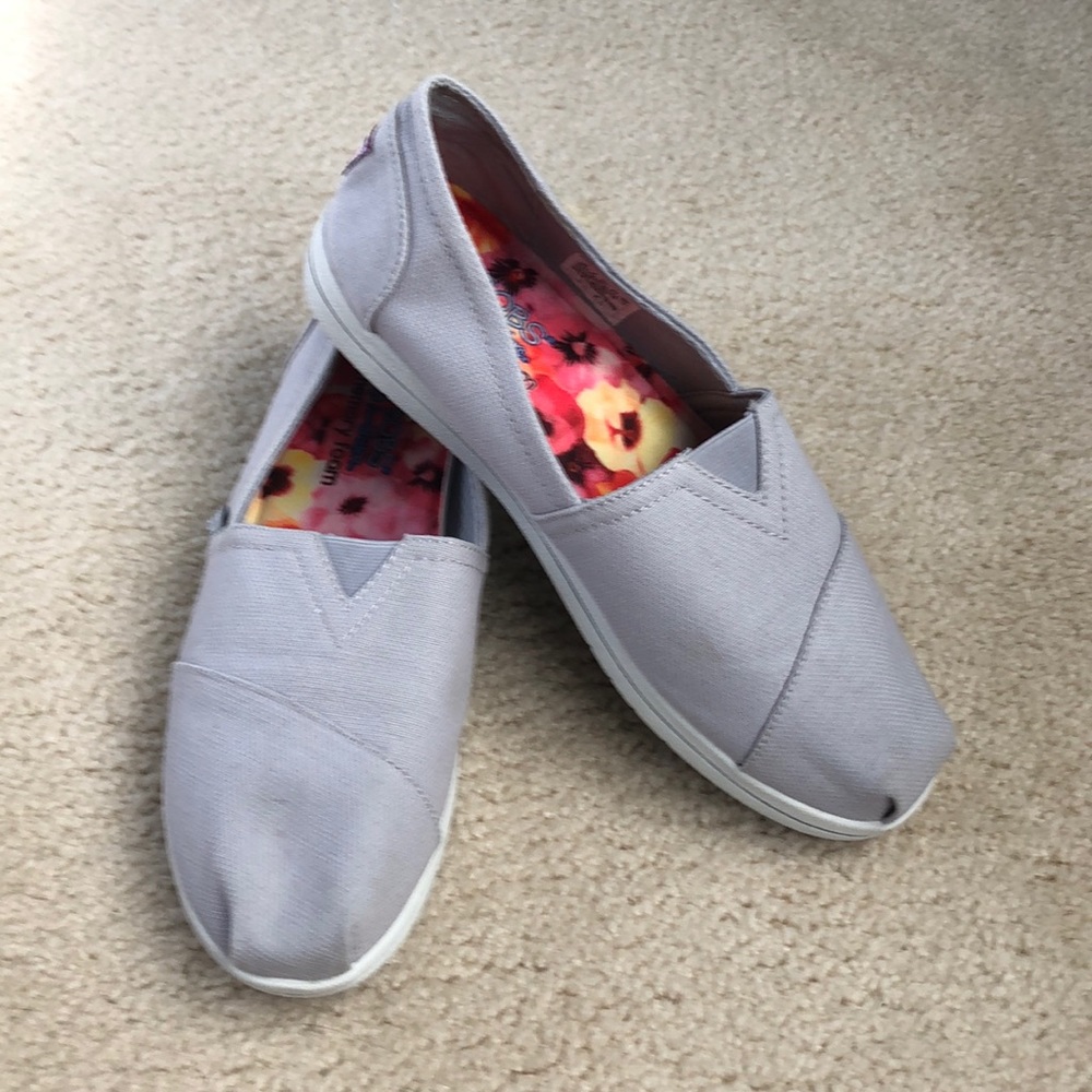 Ladies “Bob’s by Skechers” with Memory Foam